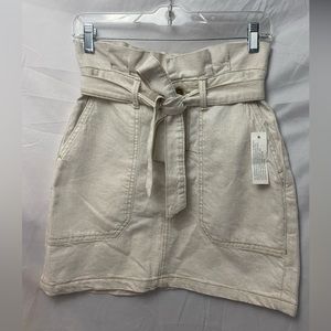 Free People cream denim skirt. Size 0